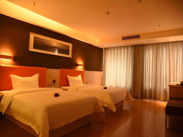 Featured Twin Room
