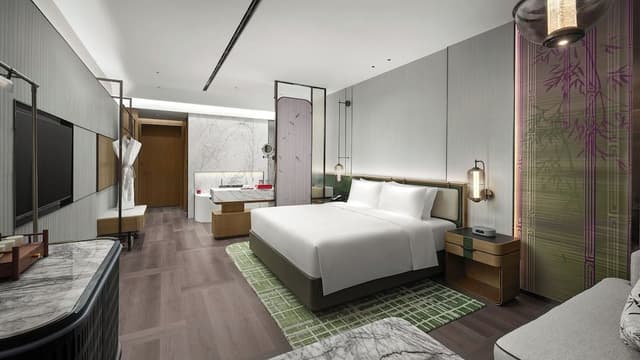 Standard Room, 1 King Bed