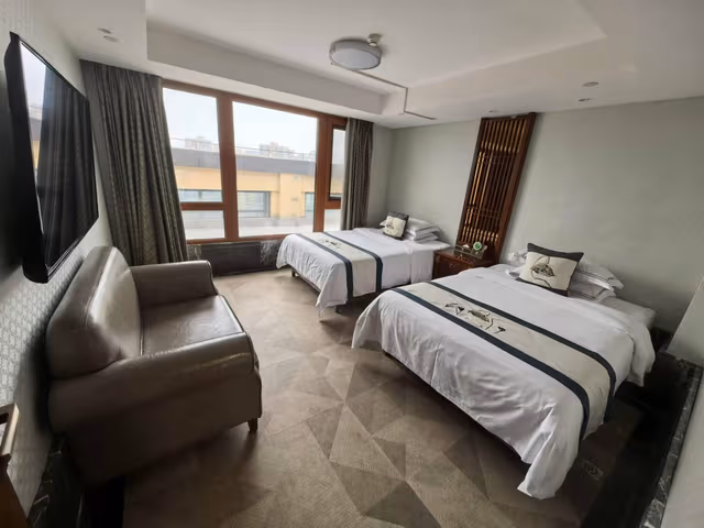 Presidential Residence Suite