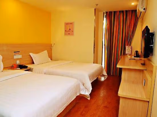 Select Twin Room