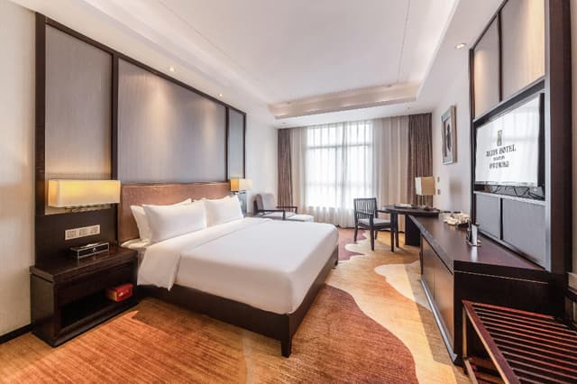 Rezen - Deluxe 1 Bed Room