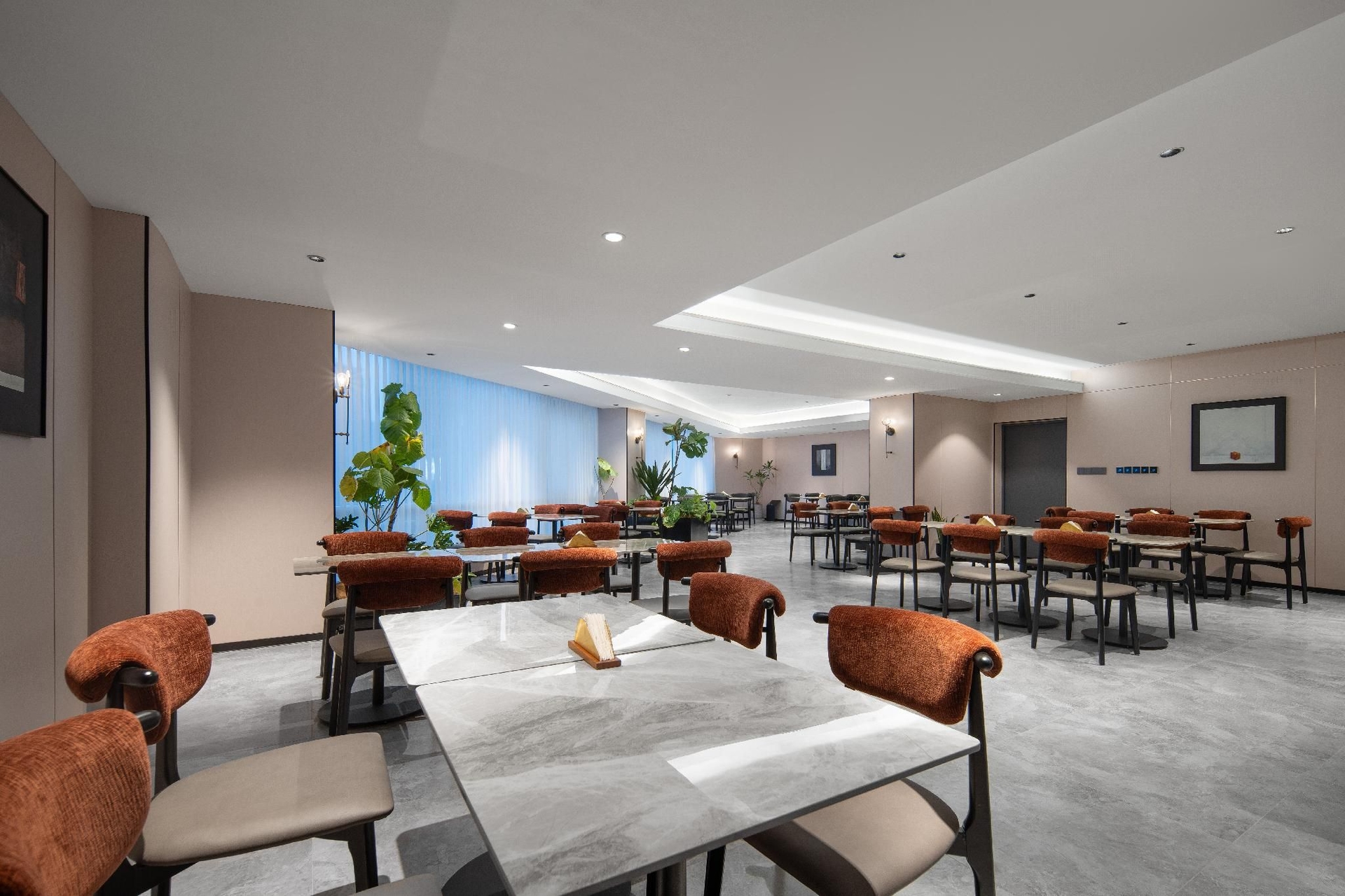 โรงแรมทูเดย์ส์ (Today's Hotel)1