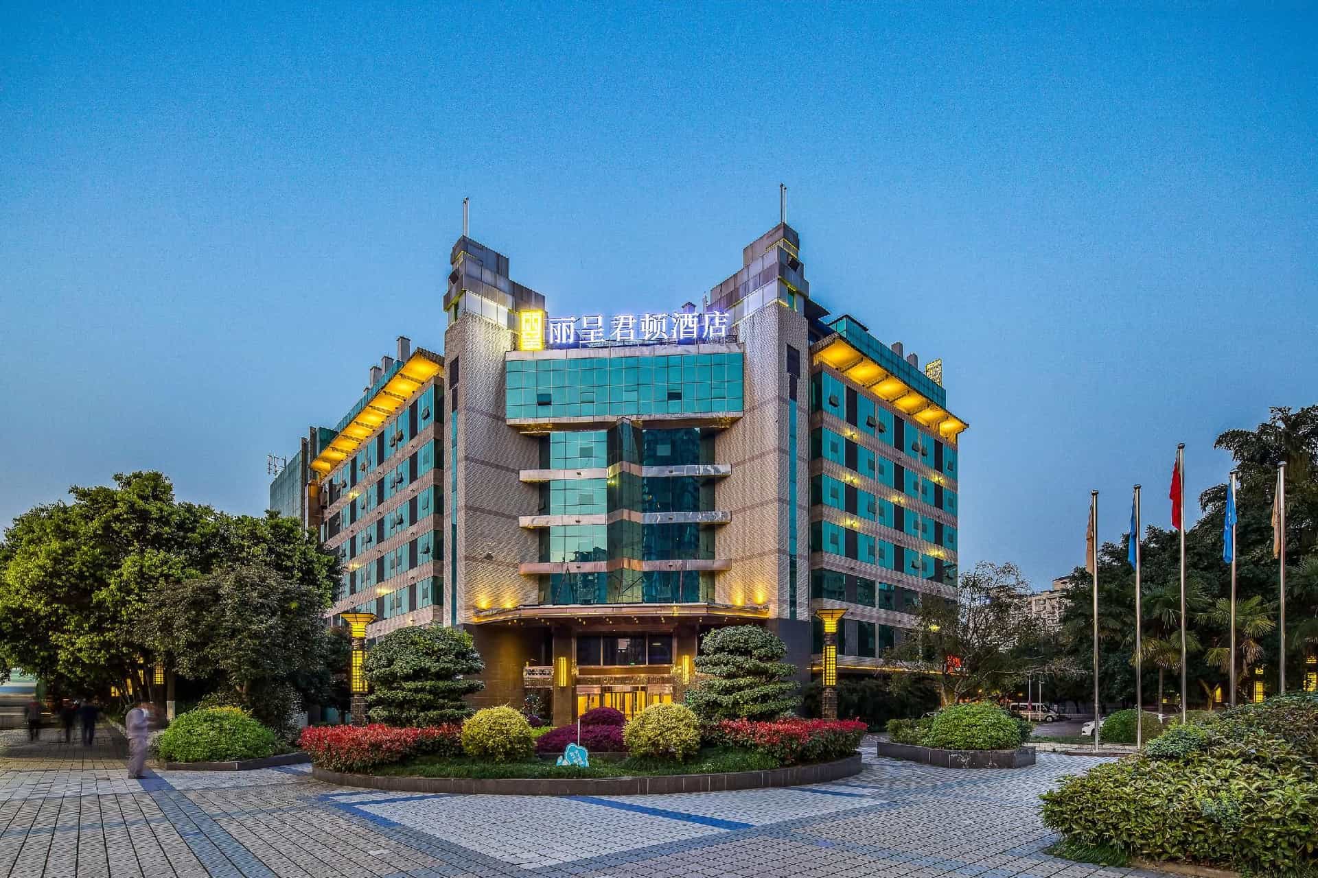 โรงแรมเรเซน คิงทาวน์ ฉงชิ่ง รันจี้ยาบา โรงแรมเรเซน คิงทาวน์ ฉงชิ่ง รันจี้ยาบา