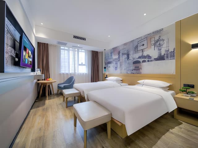 Business Room (2 beds)