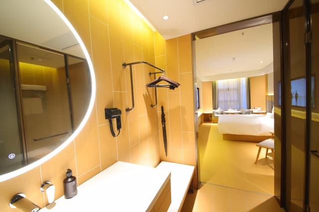 Huazhu - Business Twin Room