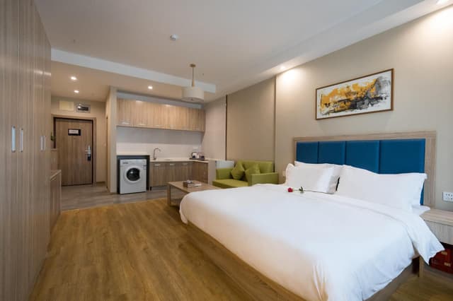 Huazhu - Superior BedRoom