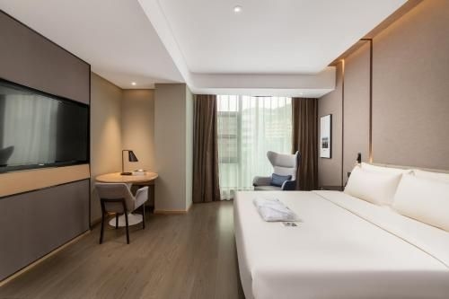 Atour Hotel Chongqing Guanyinqiao Huahuiyuan4