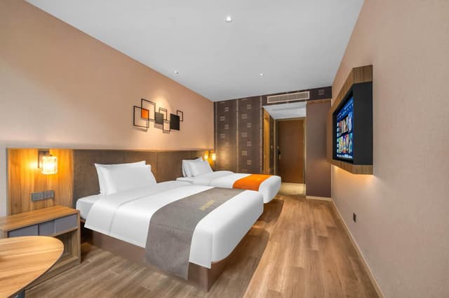Twin Superior Room