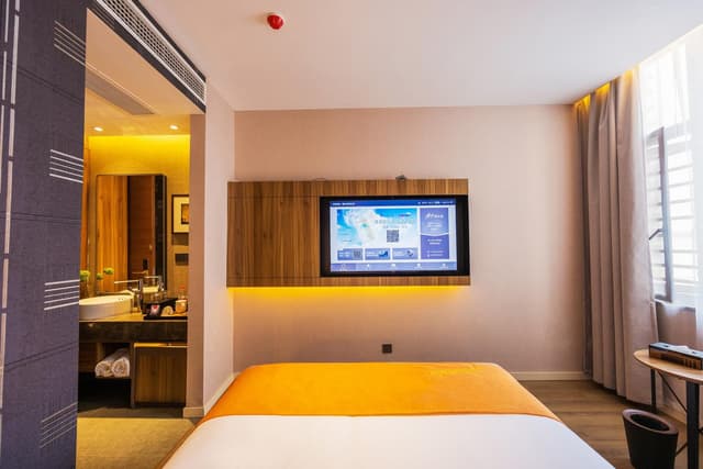 Big Room