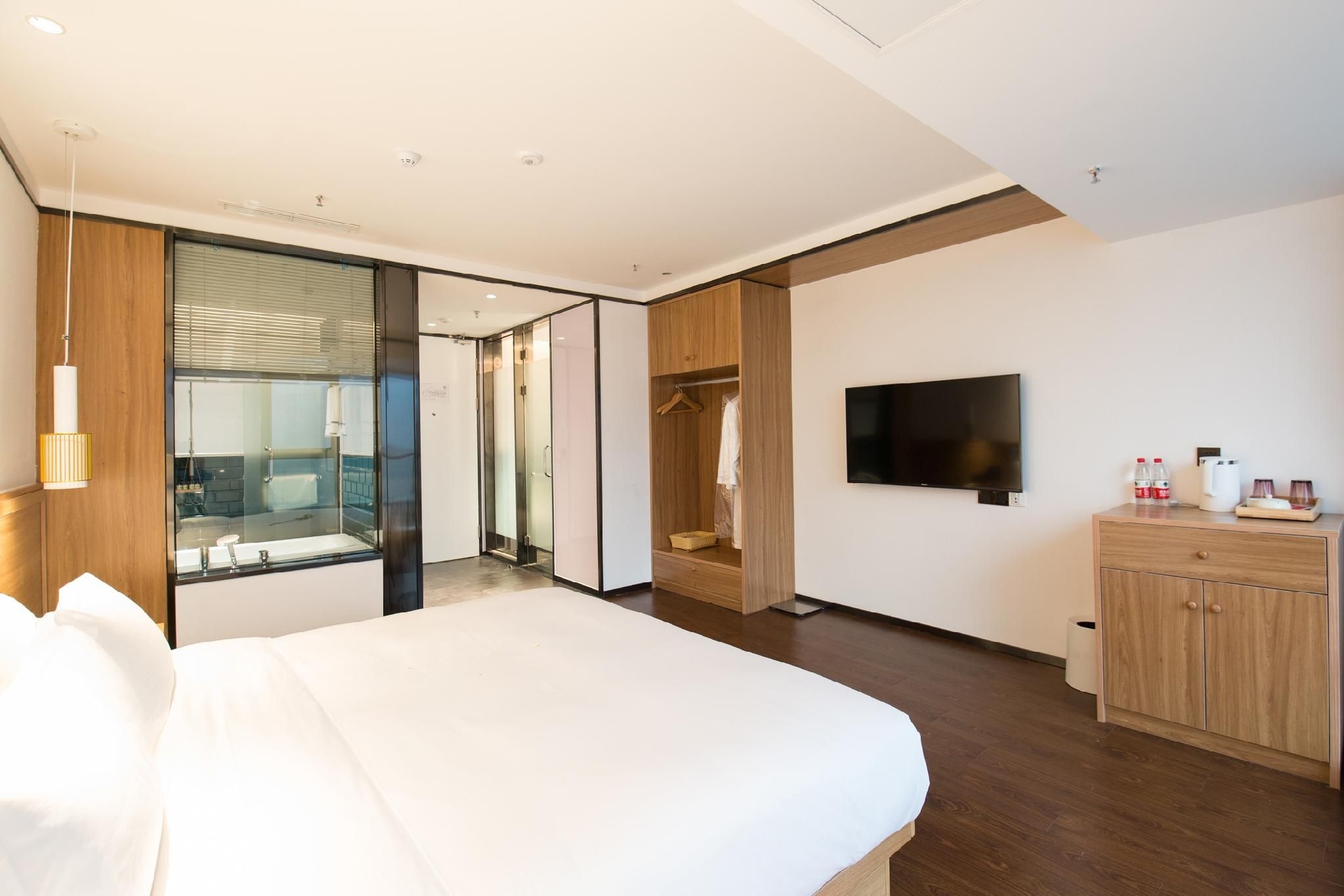 โรงแรมฟลอรัล ฉงชิ่ง กวนหยินเฉียว สตาร์ (Floral Chongqing Guanyinqiao Star Hotel)2