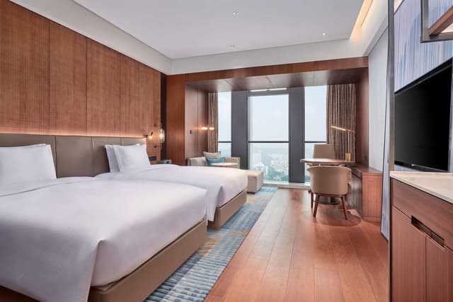 TWIN EXECUTIVE ROOM