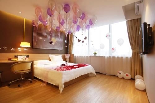 โรงแรมไอยู ฉงชิง หยงฉาง ไฮ สปีด เรียลเวย์ สเตชั่น (IU Hotel Chongqing Rongchang High Speed Railway Station Branch)2