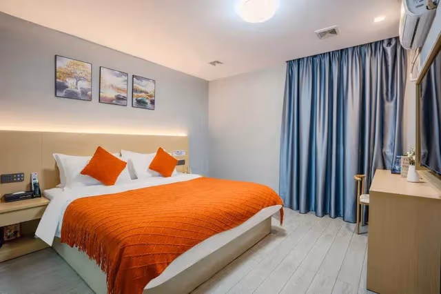 WH -Light Enjoyment Bed Room