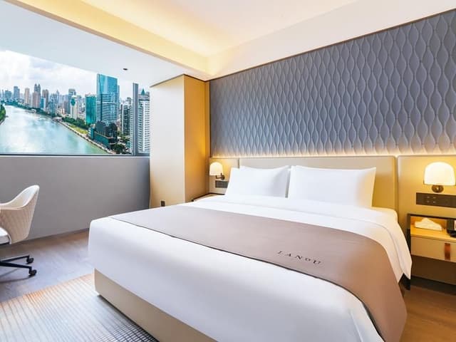 THK -Lano Executive Luxury Suite with River View
