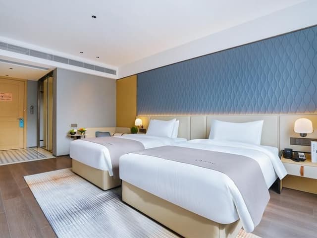 THK -Lanjin Executive Courtesy Twin Room
