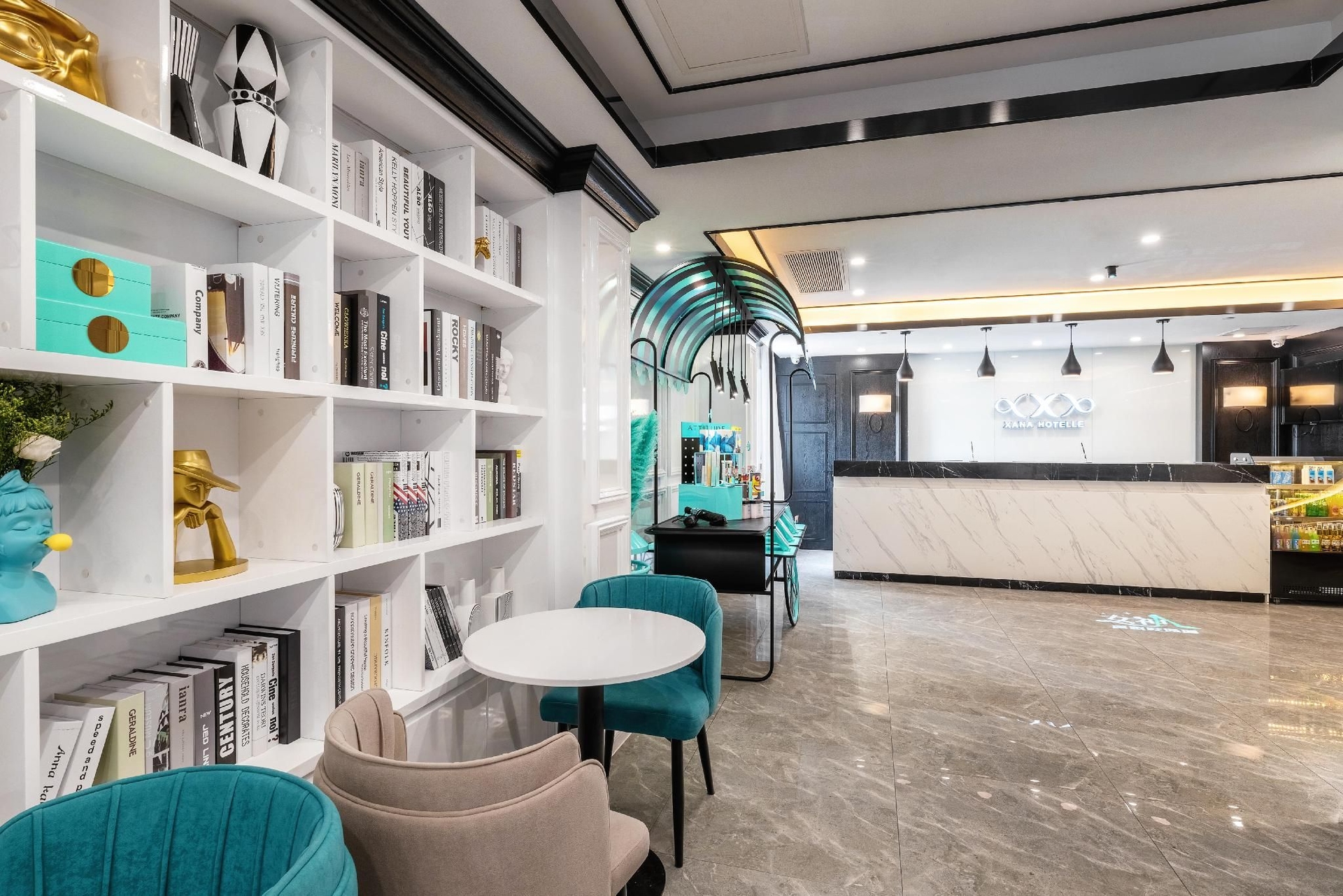 โรงแรมซาน่า (Xana hotel)2