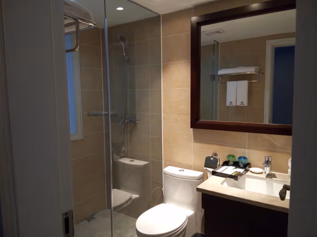 Boutique Queen Room