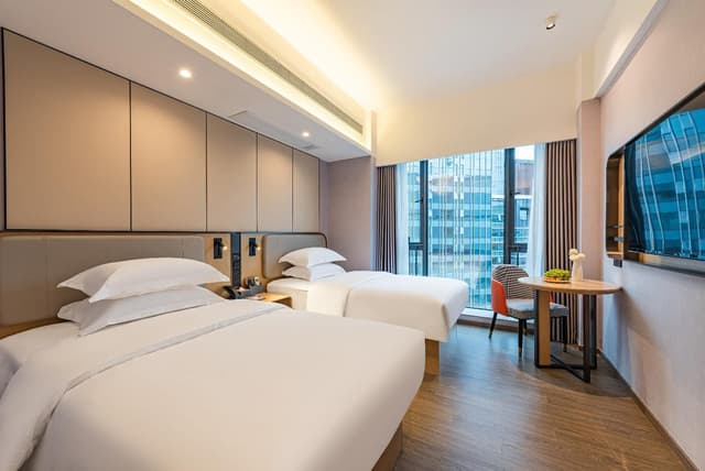 Dossen - Twin Room With City View