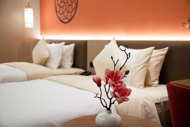 Elegant Twin Room