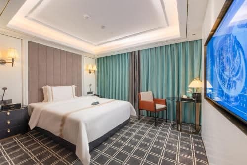 Xana - Elegant Room