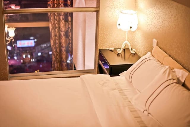 Business Suite, 1 King Bed