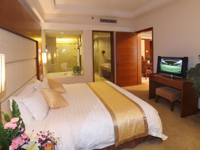 Executive Suite