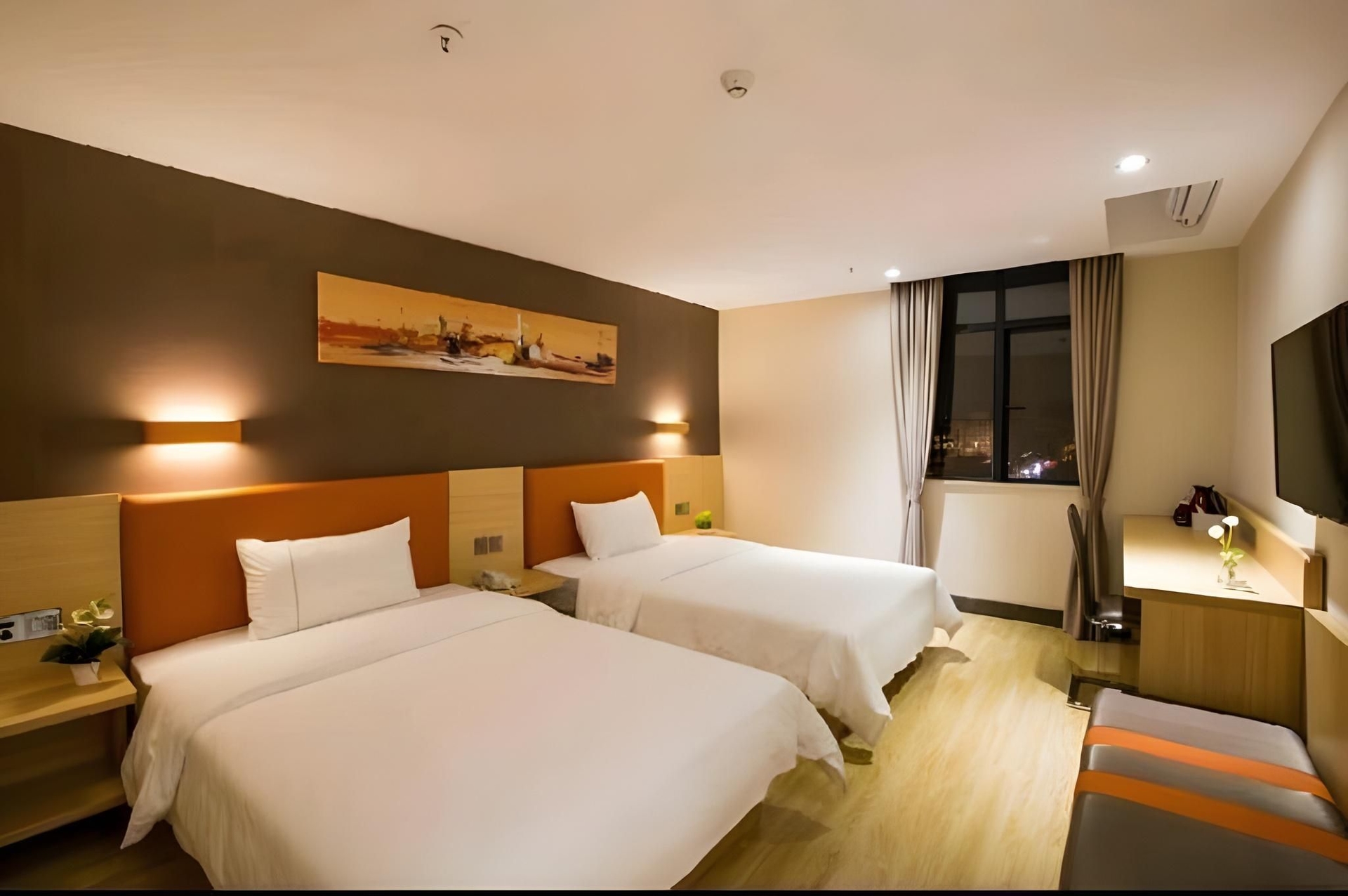 7 เดย์ พรีเมียม กวางโจว เทียนเหอ ซือไผเฉียว เมโทรสเตชั่น ไท่กู่ หุย (7 Days Premium Guangzhou Tianhe Shipaiqiao Metro Station Taikoo Hui)2