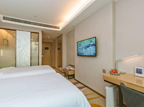 Twin Deluxe Room
