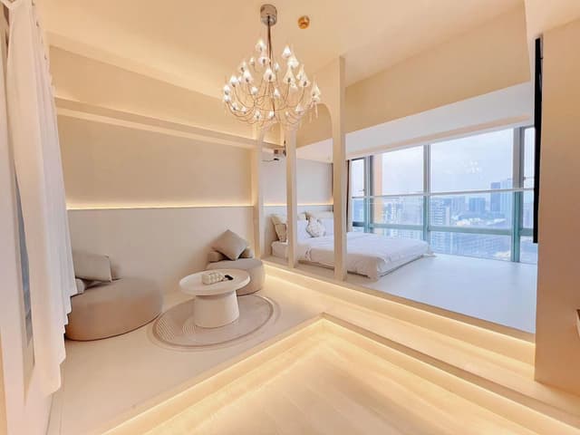 Tatami Queen Room