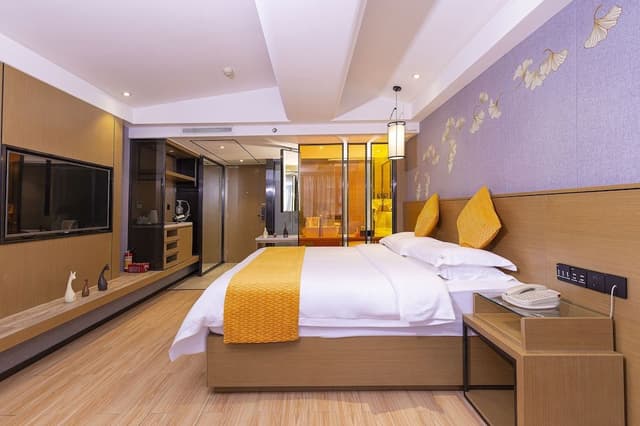 Luxury Double Room, 1 Queen Bed, Accessible, Non Smoking