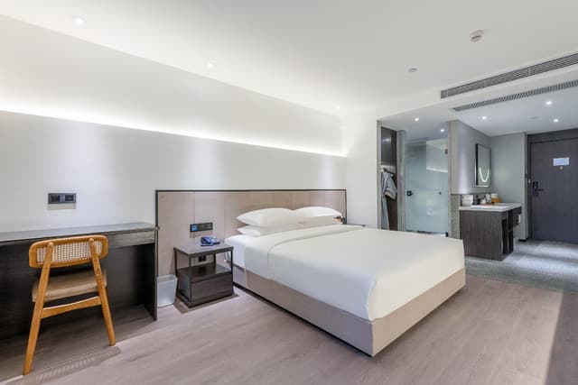 Rezen - Deluxe 1 Bed Room