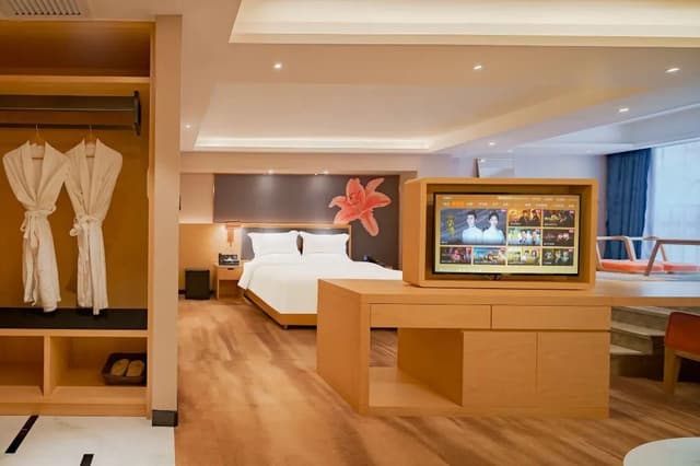 Superior Suite