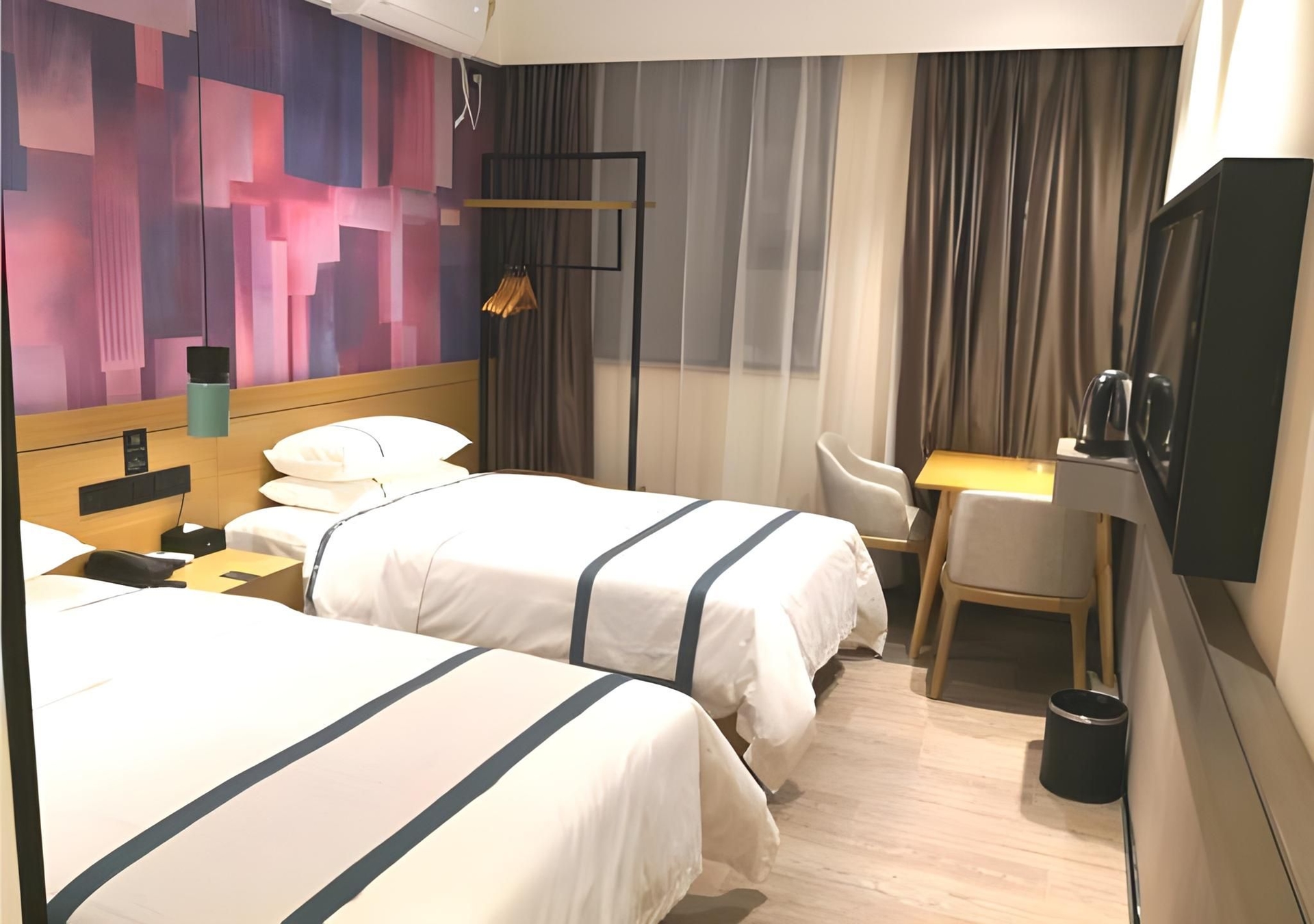 โรงแรมซิตี้ คอมฟอร์ต อินน์ กวางโจว สถานีรถไฟใต้ดินชิซานหาง ชาชง (City Comfort Inn Guangzhou Shisanhang Shachong Metro Station)1