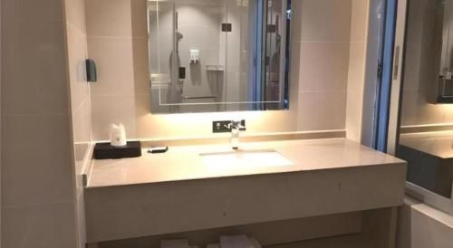 โรงแรมซิตี้ คอมฟอร์ต อินน์ กวางโจว สถานีรถไฟใต้ดินชิซานหาง ชาชง (City Comfort Inn Guangzhou Shisanhang Shachong Metro Station)4
