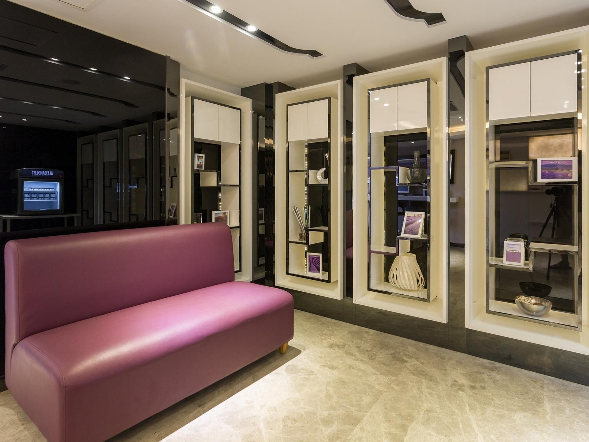 โรงแรมลาว็องด์ กวางโจว สถานีรถไฟใต้ดินเทียนเหอพาร์ค (Lavande Hotel Guangzhou Tianhe Park Metro Station)0