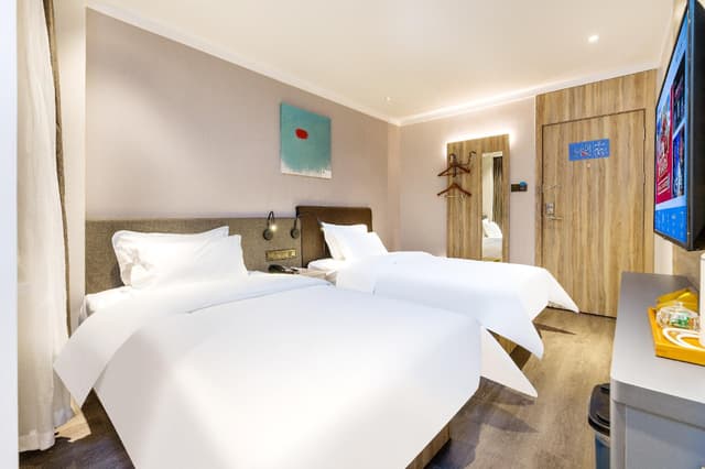 Huazhu - Twin Room A