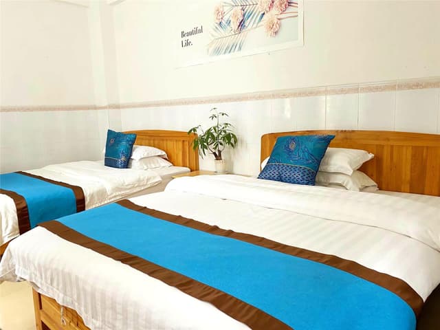 Twin Beds Standard Room