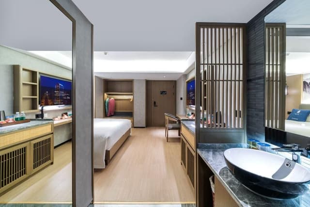 Executive King Room