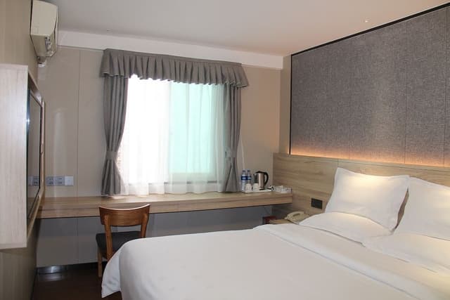 Classic Double Room