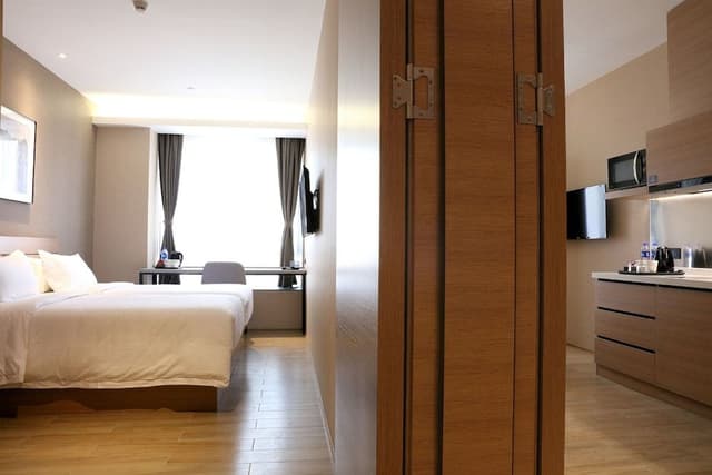 Executive Twin Suite