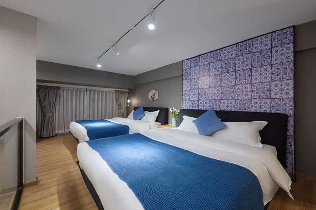 2-Bedroom VIP Grand Suite for 6 People