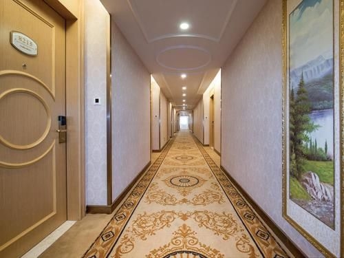เวียนนา โฮเทล กวางโจว ผานยู ฉางหลง จินเจียงอเวนิว (Vienna Hotel Guangzhou Panyu Changlong Jinjiang Avenue)0