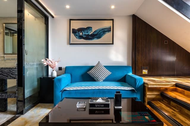 Deluxe Loft