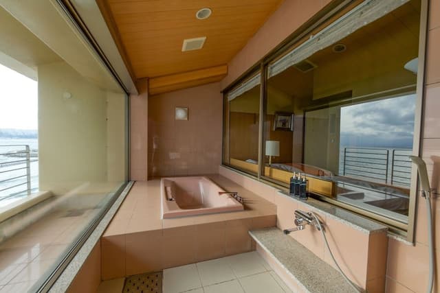 Family Room with Private Bathroom, Non Smoking