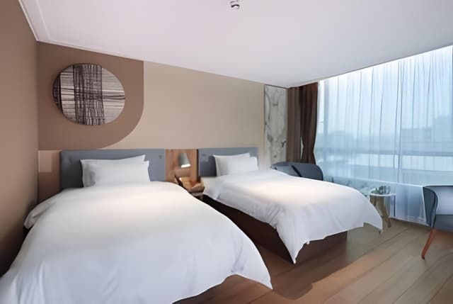 Twin Superior Room