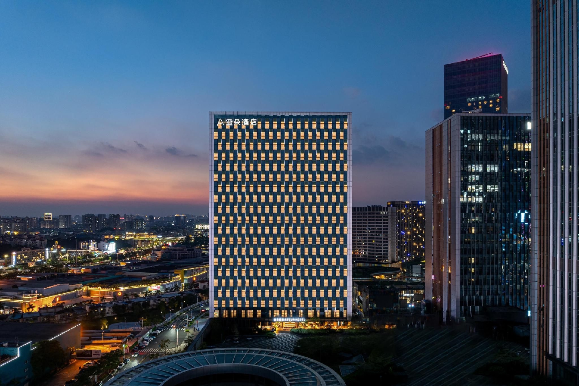 Atour Hotel Guangzhou Panyu Nancun Wanbo Metro Station0