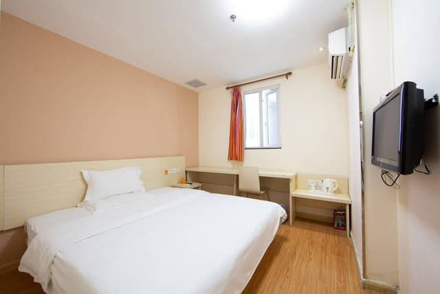 Superior 1 Bedroom