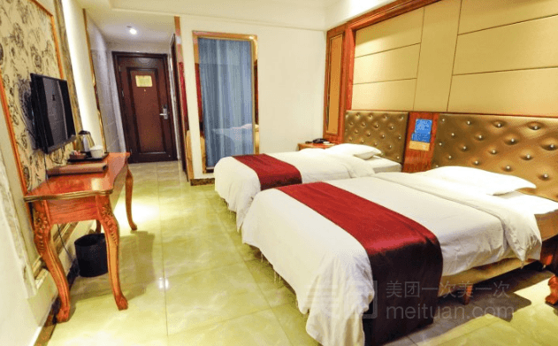 Deluxe Twin Bed