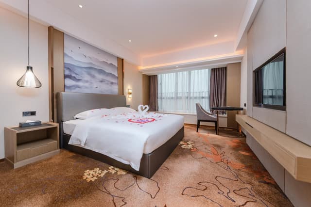 Premium King Room
