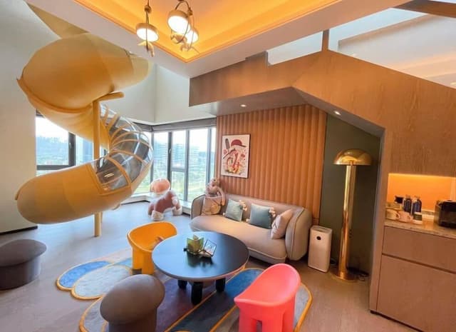 Signature Duplex, City View